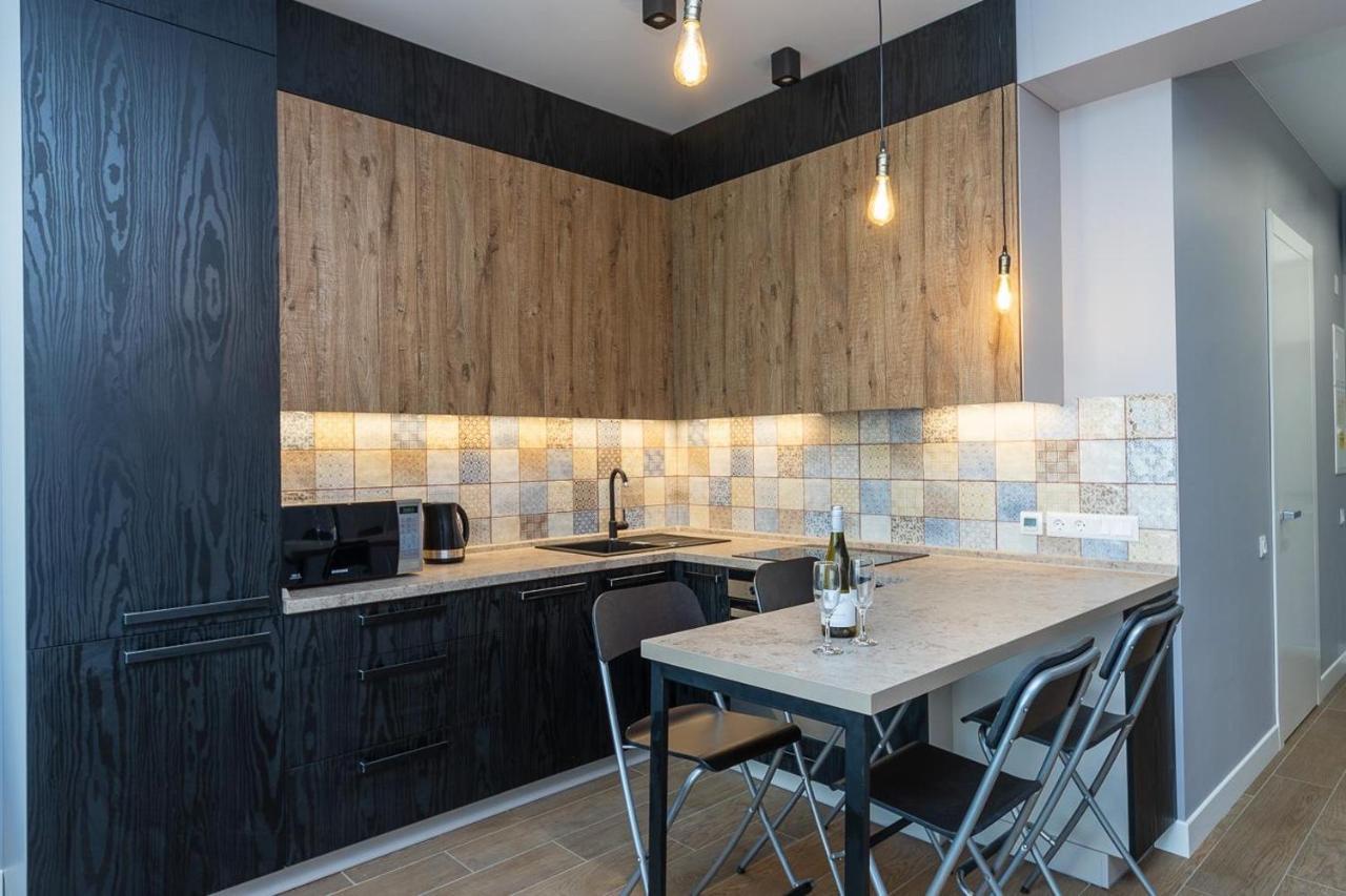 Stylish Panoramic Apartments. Smartplaza. Metro Minskaya Kijów Zewnętrze zdjęcie