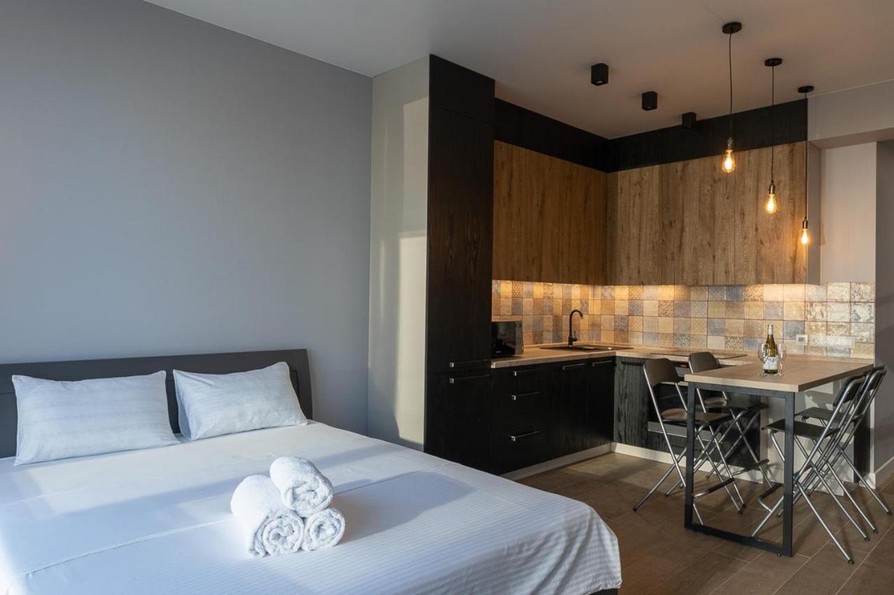 Stylish Panoramic Apartments. Smartplaza. Metro Minskaya Kijów Zewnętrze zdjęcie
